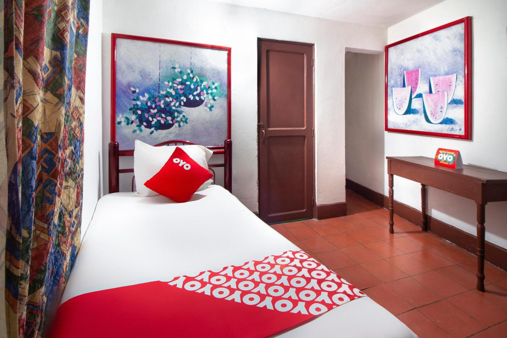 OYO Hotel Brazil Guadalajara Buitenkant foto