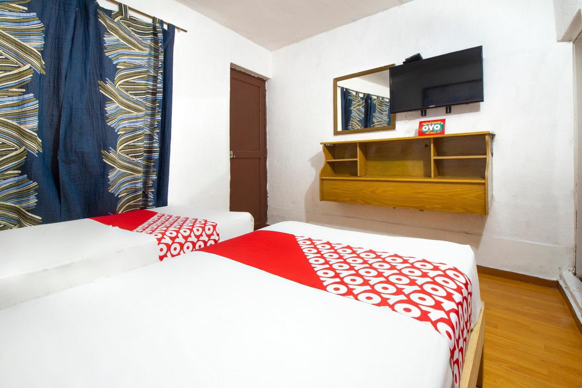 OYO Hotel Brazil Guadalajara Buitenkant foto