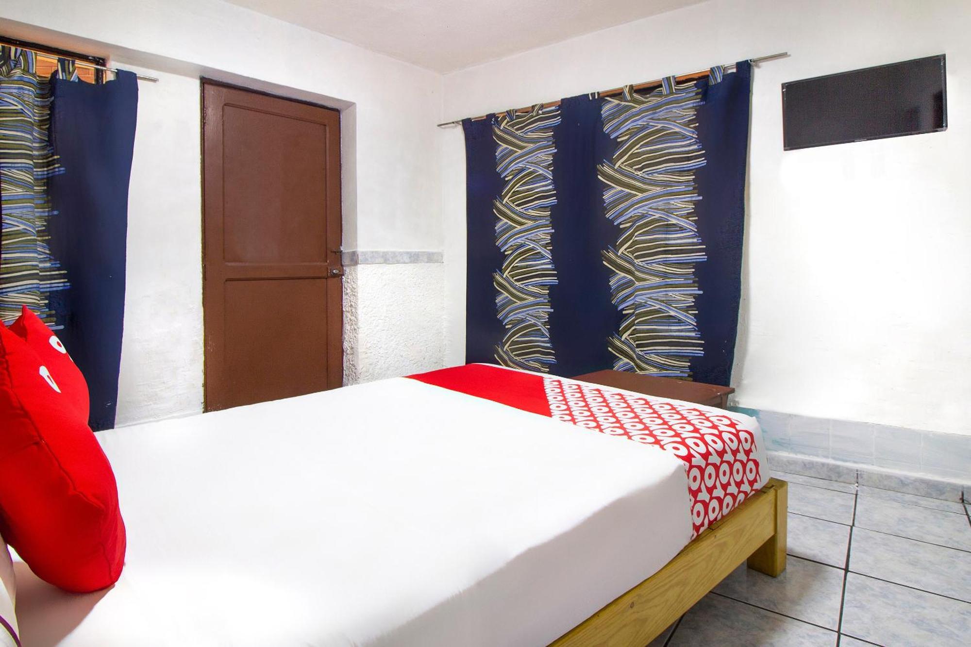 OYO Hotel Brazil Guadalajara Buitenkant foto