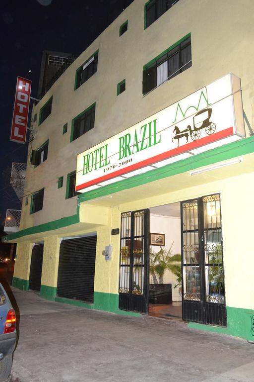 OYO Hotel Brazil Guadalajara Buitenkant foto
