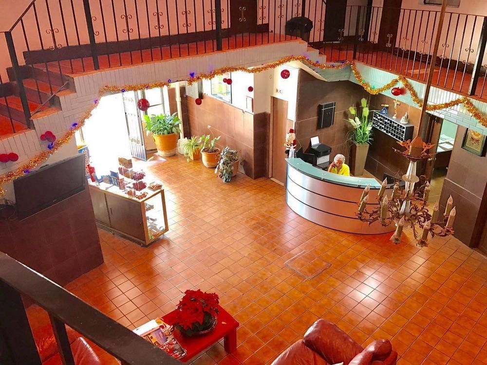 OYO Hotel Brazil Guadalajara Buitenkant foto